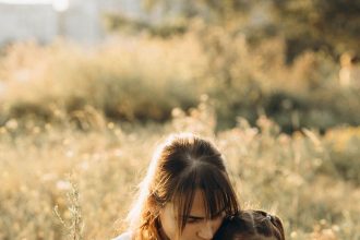 Choosing the Best Baby Monitor with Camera: Features to Consider for Safety and Convenience